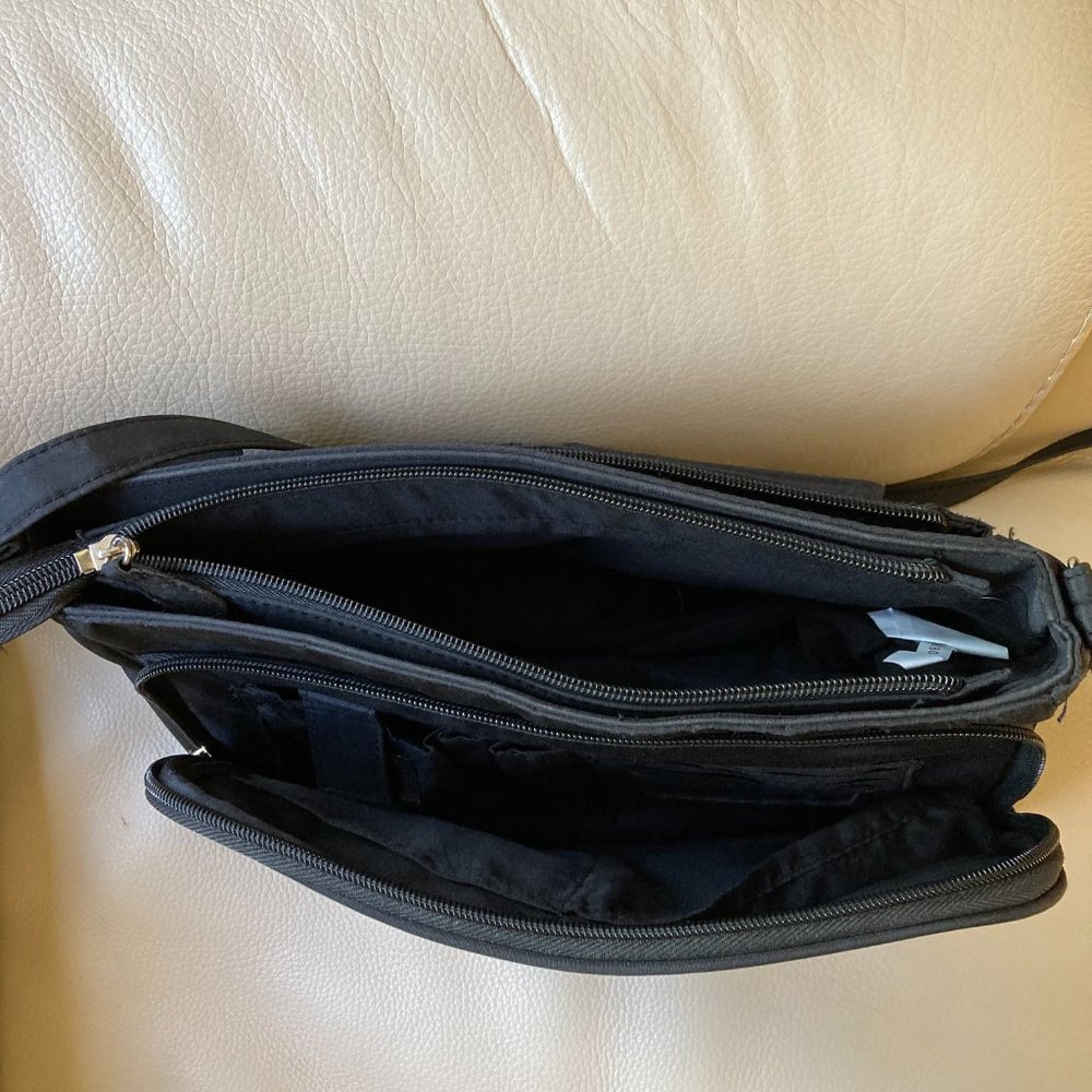 Handbag - Pocketbook - Great for Travel! Black, Many pockets, Crossbody - Picture 4 of 4